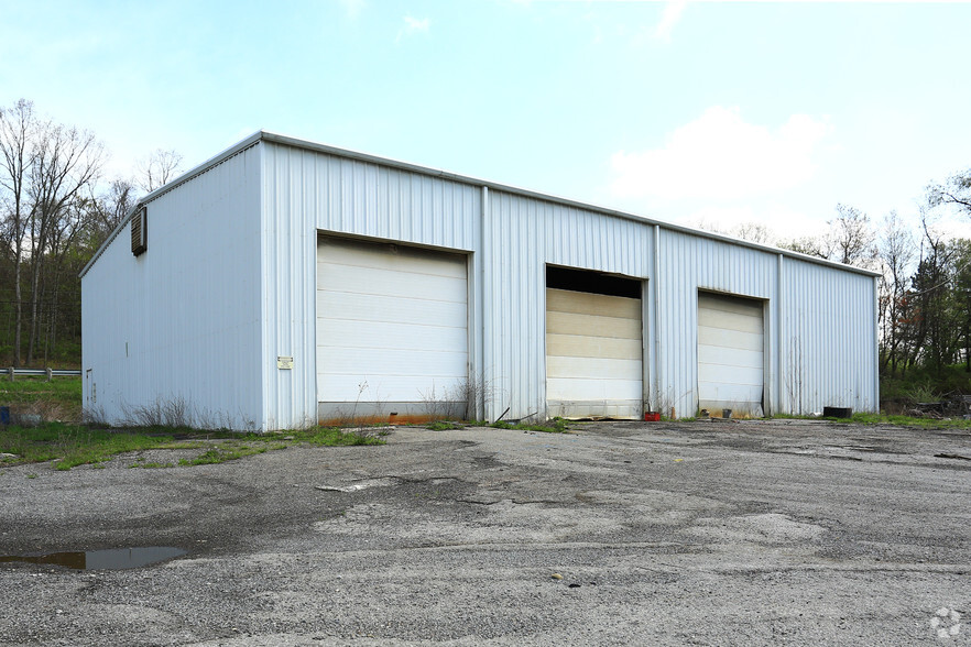 14533 E Liverpool Rd, Calcutta, OH for sale - Primary Photo - Image 1 of 1