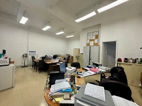 94 Rue Saint-Lazare, Paris for sale Interior Photo- Image 1 of 4