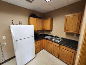 3212 14th Ave S, Fargo, ND for lease Building Photo- Image 1 of 7