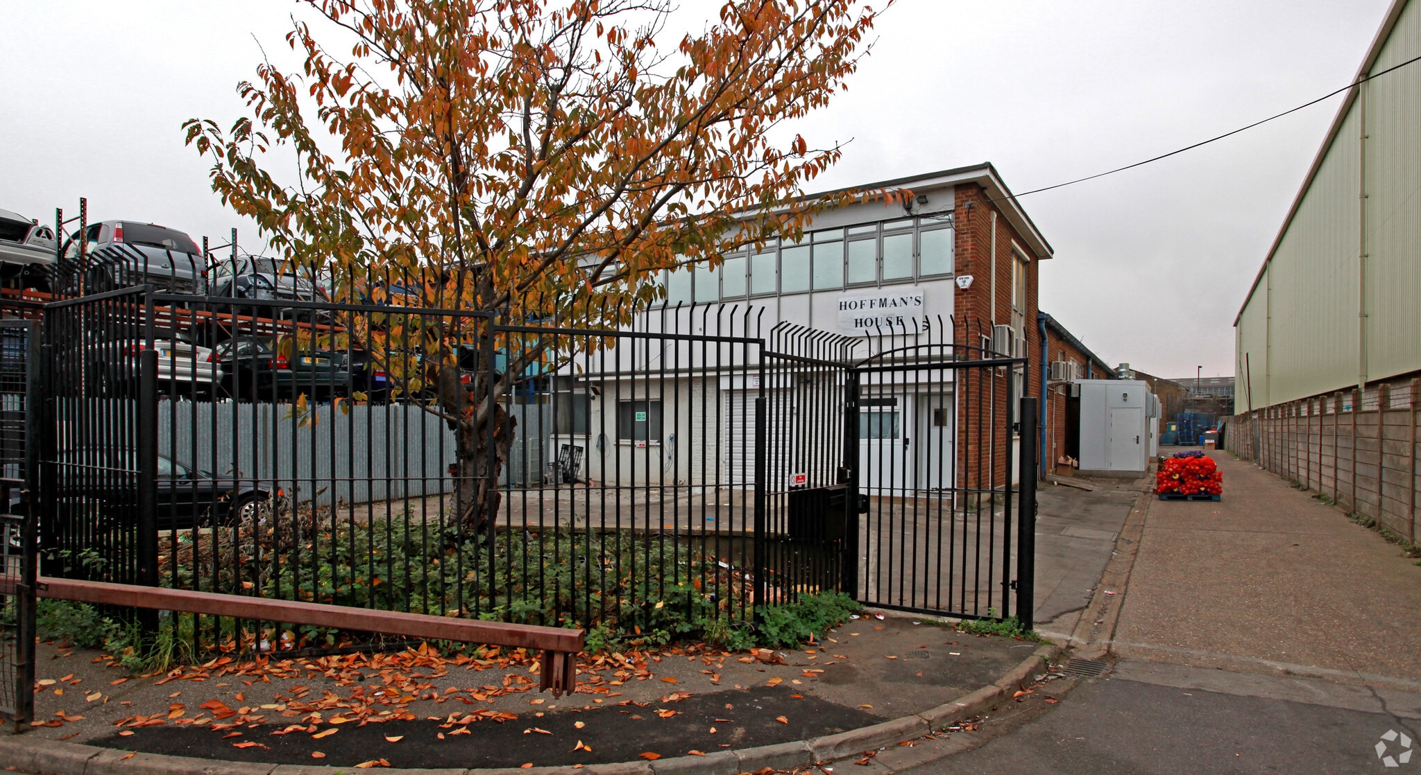 Second Ave, London for sale Primary Photo- Image 1 of 1