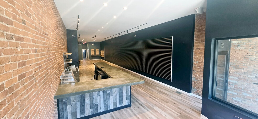 22 S Main St, Miamisburg, OH for sale - Building Photo - Image 3 of 25