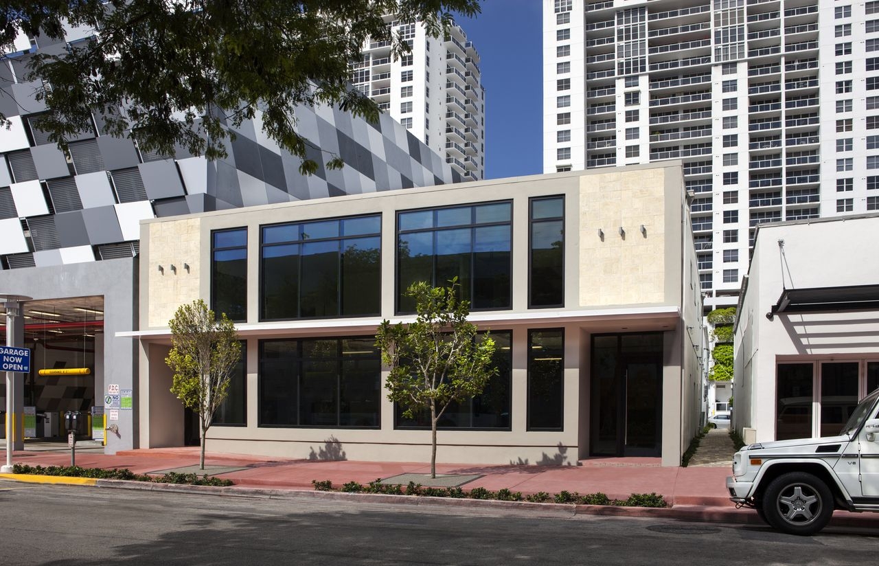 1916 Bay Rd, Miami Beach, FL for sale Primary Photo- Image 1 of 1