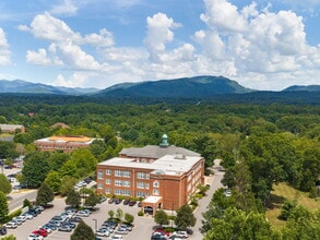 4 Vanderbilt Park Dr, Asheville, NC - Aerial map view - Image1