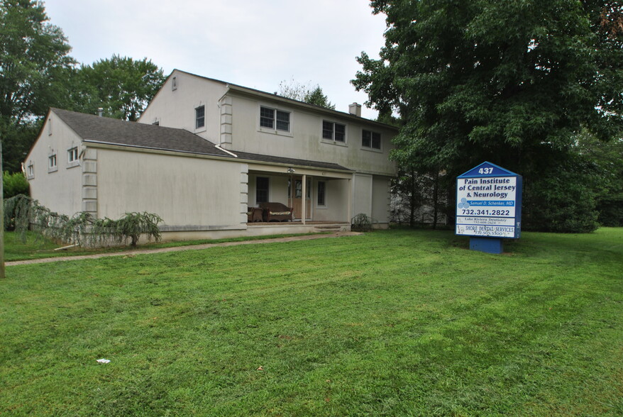 437 Lakehurst Rd, Toms River, NJ for sale - Building Photo - Image 1 of 1