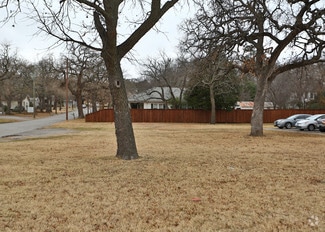 More details for 710 S Main St, Weatherford, TX - Land for Sale