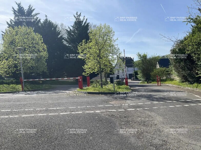 1 Rue Labrosse-Venner, Saint-Julien-lès-Metz for lease - Building Photo - Image 3 of 39