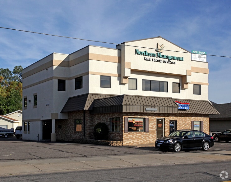 1725-1727 W St Germain St, Saint Cloud, MN for lease - Building Photo - Image 2 of 6