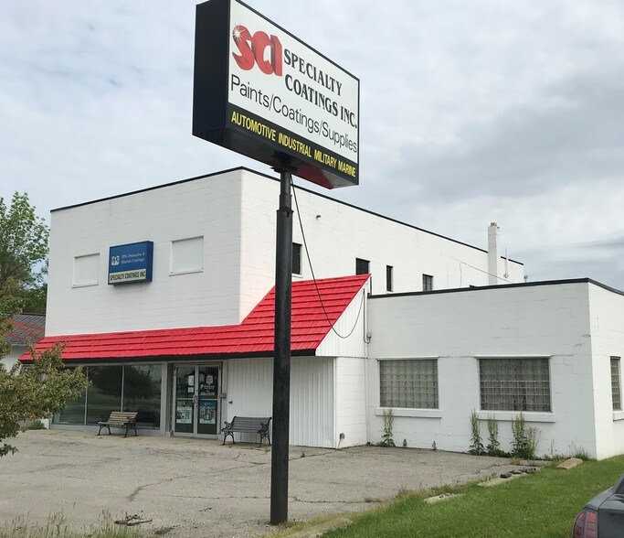 3350 Lapeer Rd, Port Huron, MI for sale - Primary Photo - Image 1 of 5