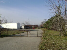 29801-29825 Groesbeck Hwy, Roseville MI - Warehouse