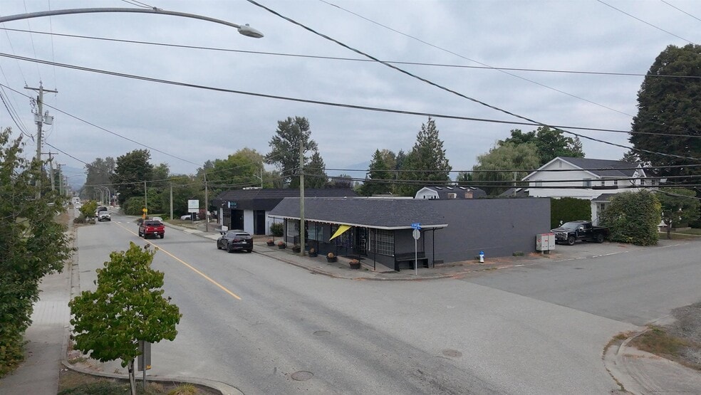 5814 Riverside St, Abbotsford, BC for sale - Building Photo - Image 3 of 6