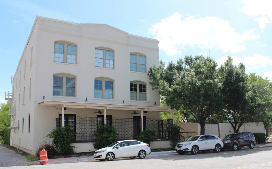 2409 Commerce St, Houston, TX for lease - Building Photo - Image 2 of 60