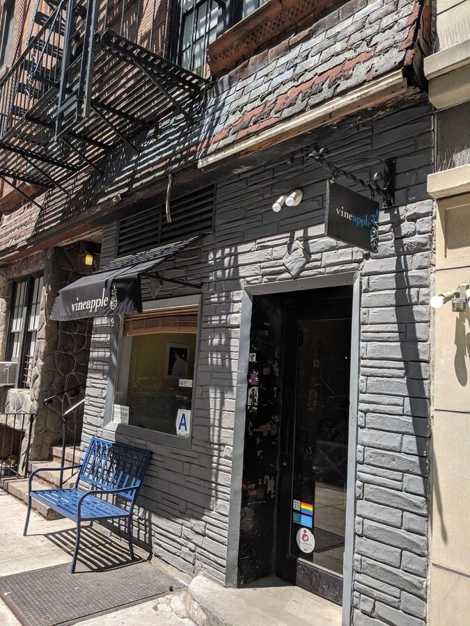 75 Pineapple St, Brooklyn, NY 11201