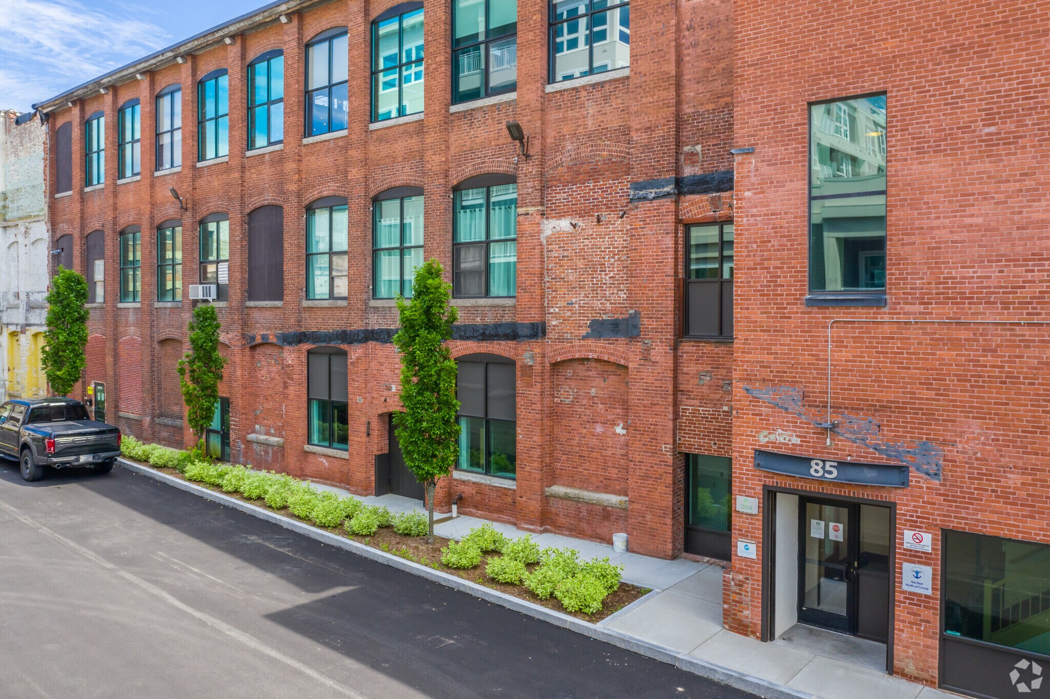 55 West St, Walpole, MA 02081 Walpole Station Business Center