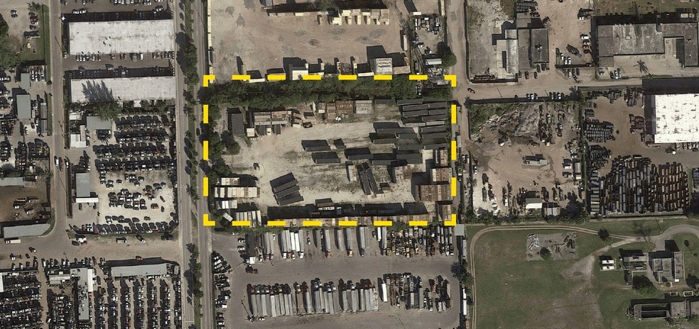 12905 NW 32nd Ave, Opa Locka, FL for lease - Primary Photo - Image 2 of 2