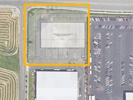 4282 NE 30th Ave, Hillsboro OR - Warehouse