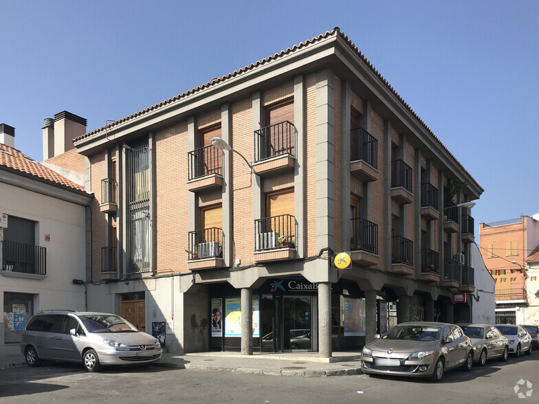 Multifamily in Madrid, MAD for sale - Primary Photo - Image 1 of 1