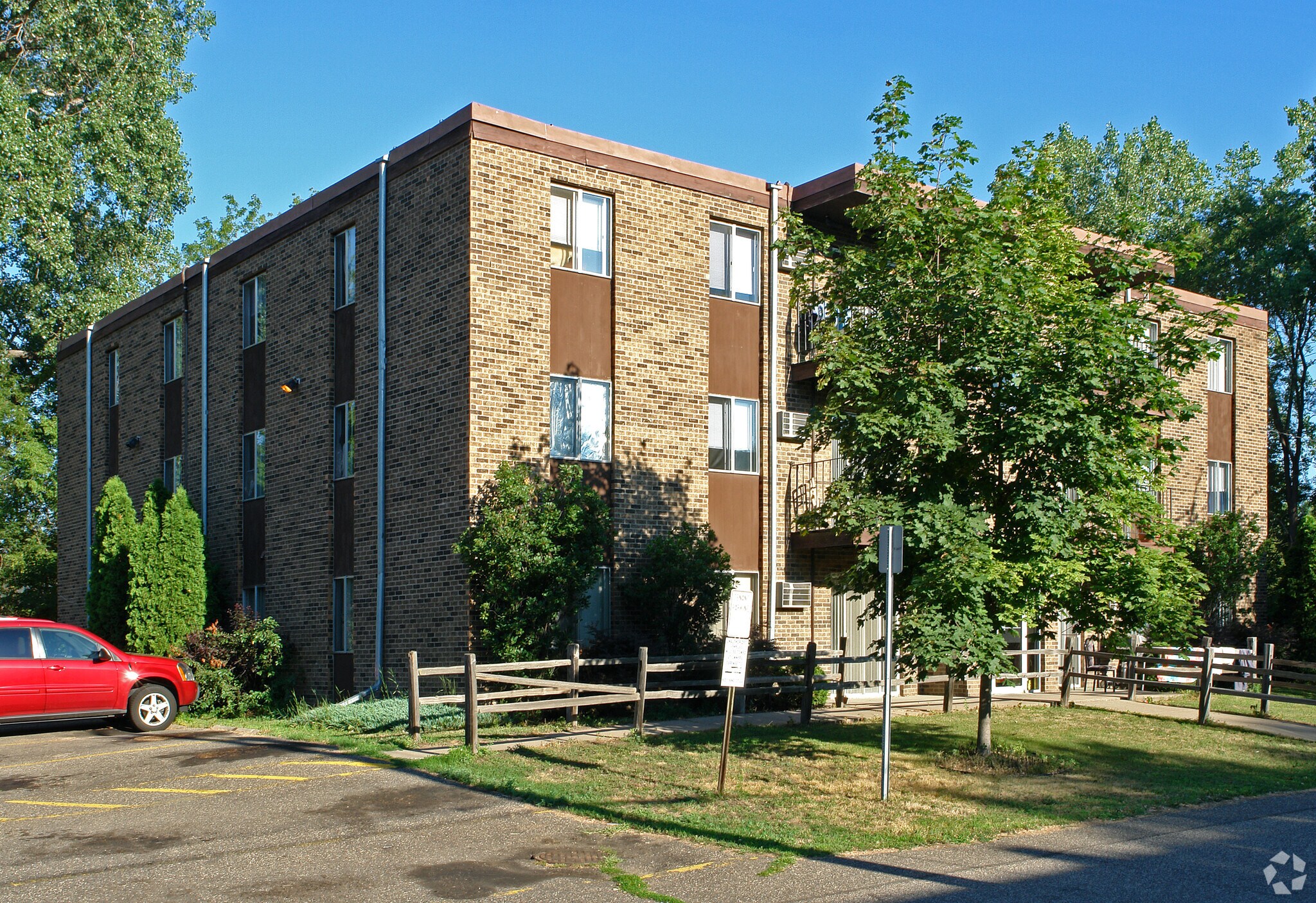 1640 Galtier St, Saint Paul, MN for sale Building Photo- Image 1 of 1