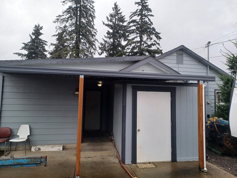 19935 SW Cipole Rd, Sherwood, OR for lease - Building Photo - Image 3 of 9