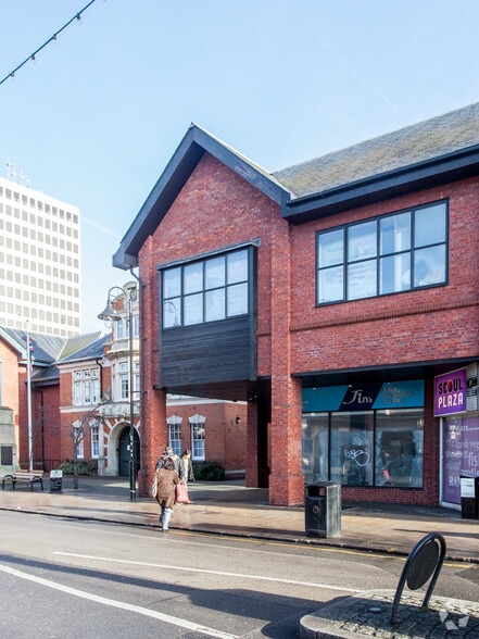 30A High St, New Malden for lease - Building Photo - Image 2 of 11