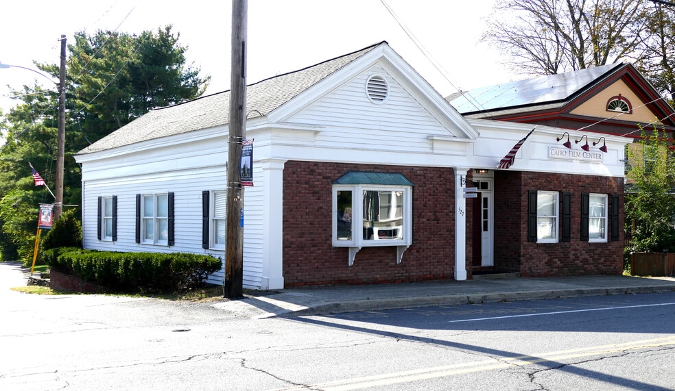 527 Main St, Cairo, NY for sale - Building Photo - Image 1 of 10