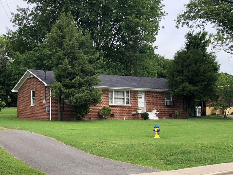 3910 N Mount Juliet Rd, Mt Juliet, TN for sale - Primary Photo - Image 1 of 1