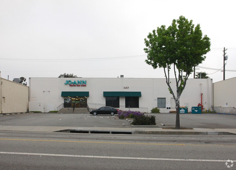 1637 Lincoln Blvd, Santa Monica, CA for sale - Primary Photo - Image 1 of 1