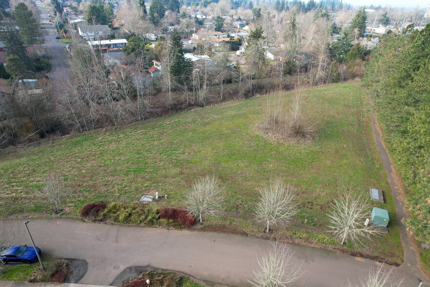 2010 Audubon Ave, Salem, OR for sale - Building Photo - Image 1 of 13