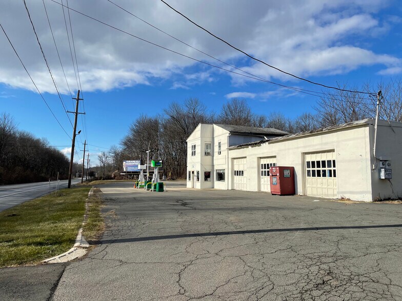 491 NJ-12, Flemington, NJ for sale - Primary Photo - Image 1 of 1