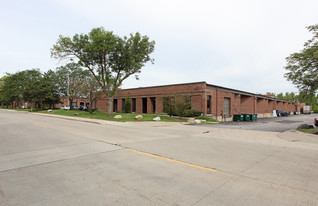 3300-3398 Commercial Ave, Northbrook IL - Warehouse