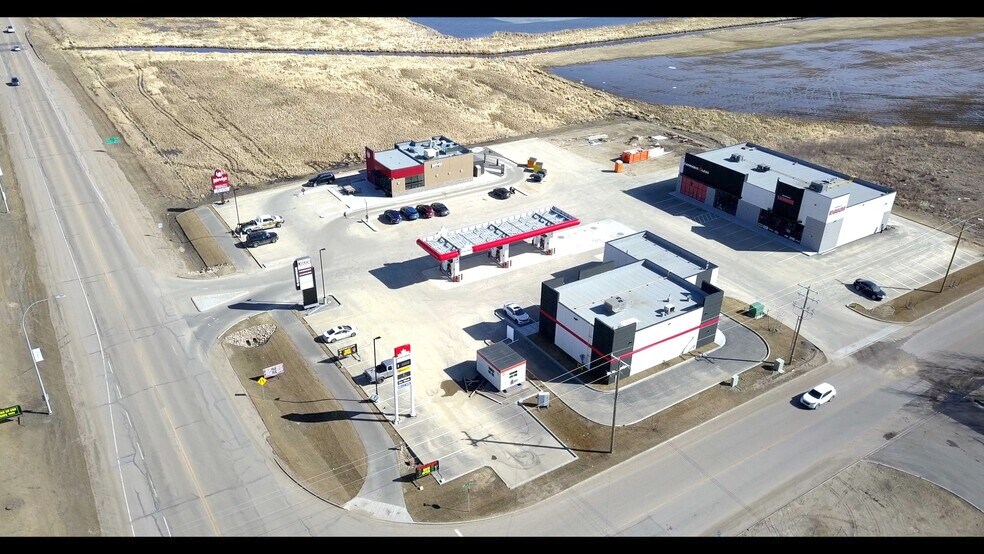 4457 50 Ave, AB T4L 1A5