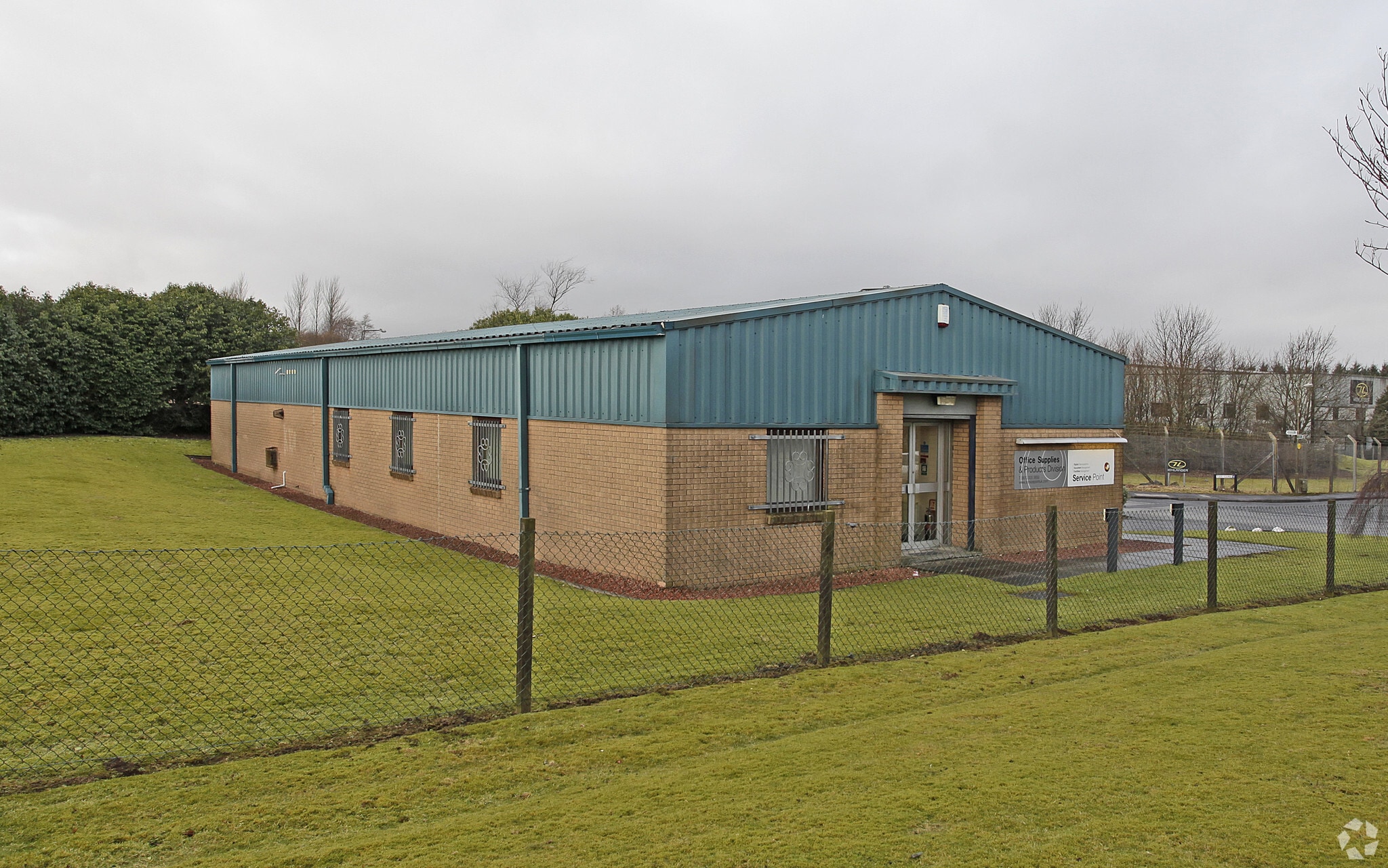 13 Nettlehill Rd, Livingston for sale Primary Photo- Image 1 of 1