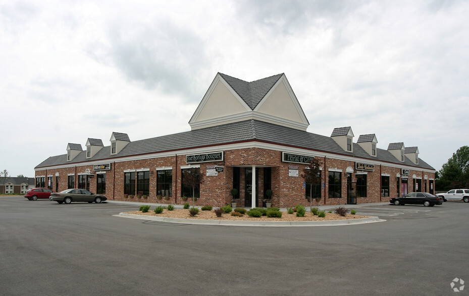 1741-1771 NW Burdett Xing, Blue Springs, MO for lease - Building Photo - Image 3 of 9