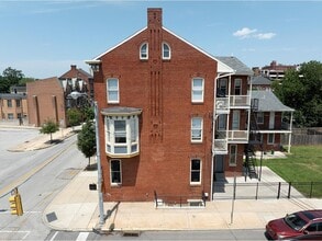 153 S Beaver St, York, PA for lease Interior Photo- Image 2 of 8