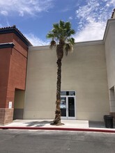 3810-3870 S Maryland Pky, Las Vegas, NV for lease Building Photo- Image 2 of 4