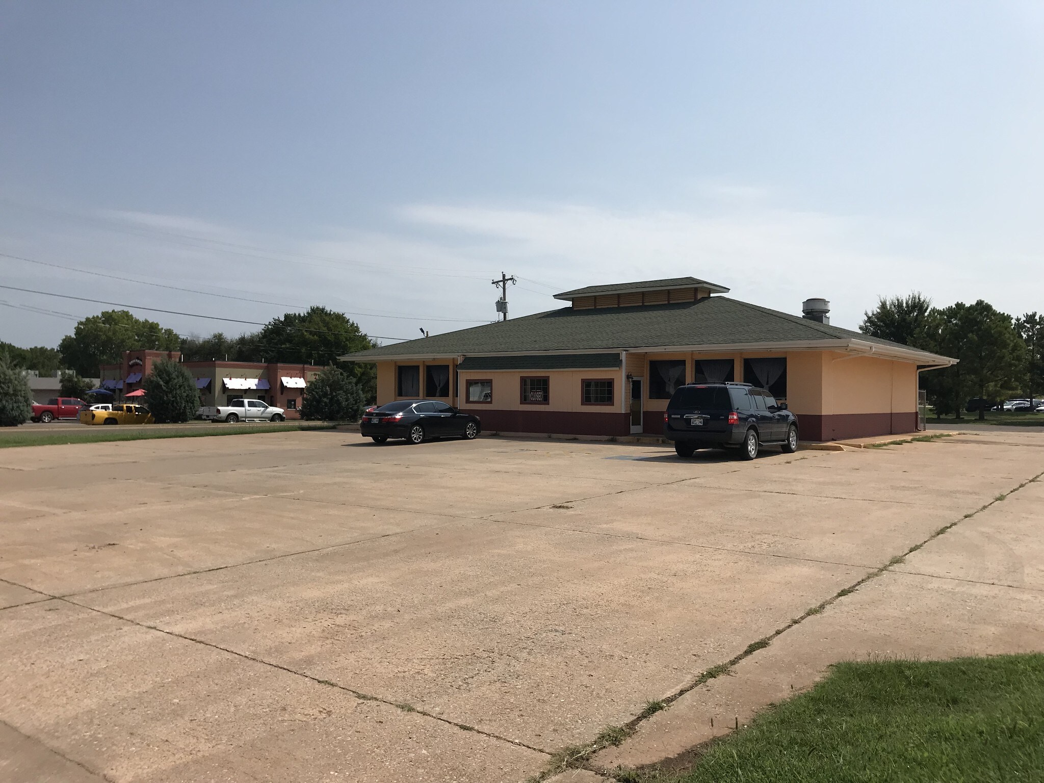 1402 S Division St, Guthrie, OK for sale Building Photo- Image 1 of 1