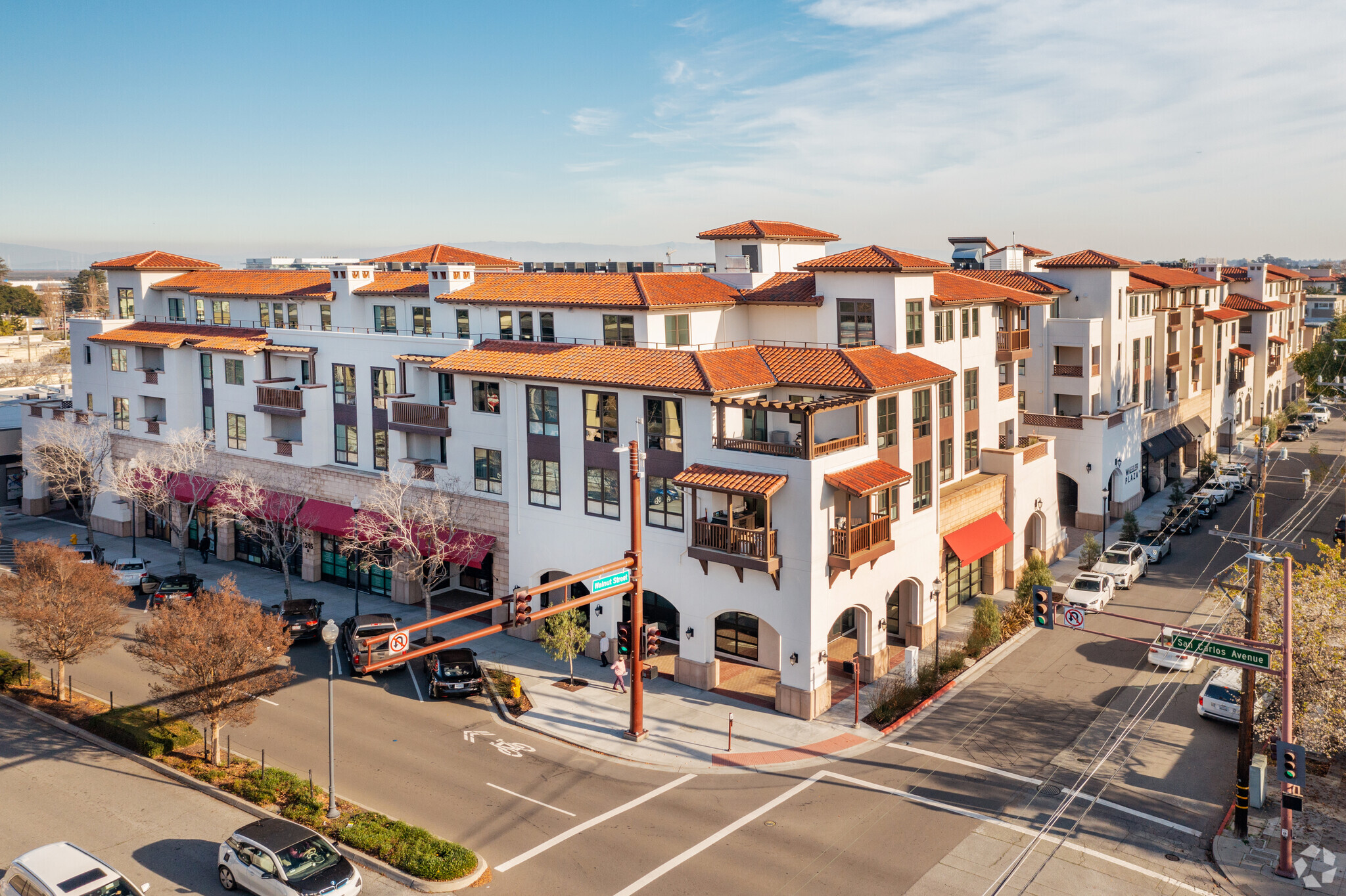 Retail in San Carlos, CA for sale Primary Photo- Image 1 of 1