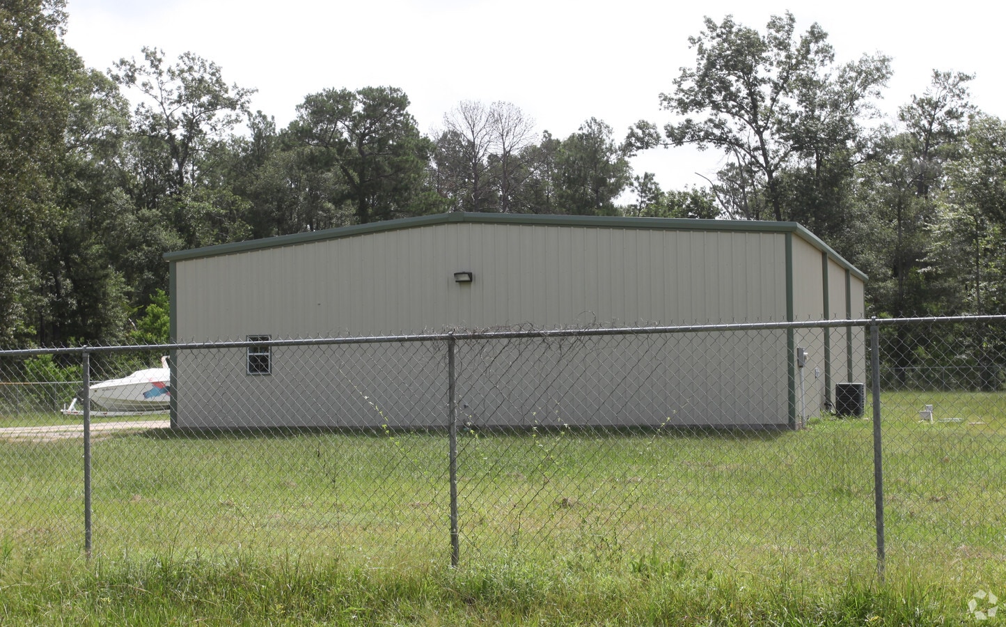 14221 N Tram Rd, Splendora, TX 77372