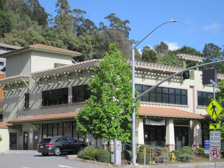 790 Sir Francis Drake Blvd, San Anselmo, CA for lease - Primary Photo - Image 1 of 7