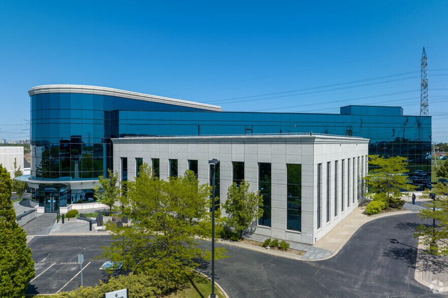 6 Ronrose Dr, Vaughan, ON for lease - Building Photo - Image 2 of 5