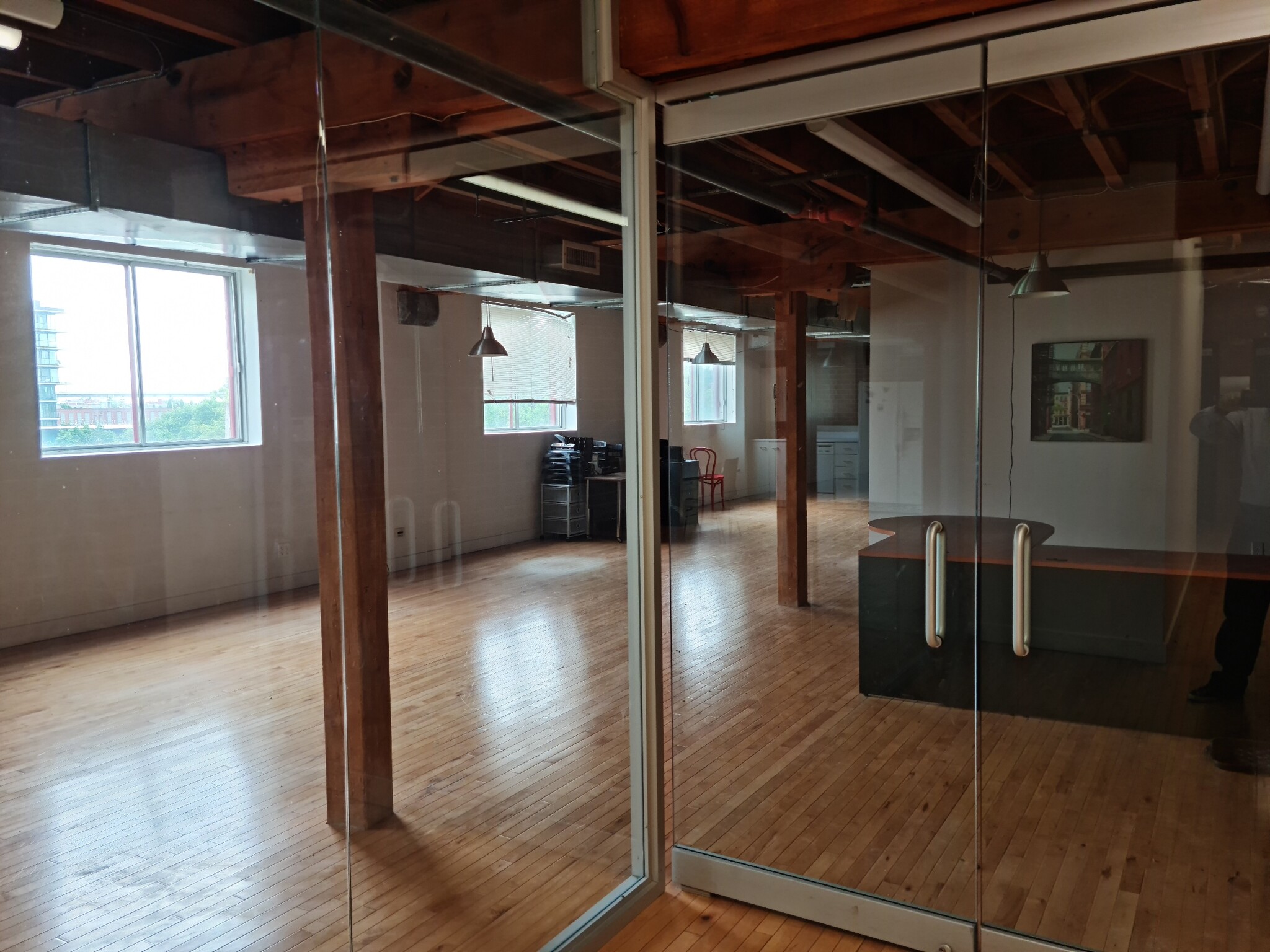 1744 Rue William, Montréal, QC for sale Interior Photo- Image 1 of 1