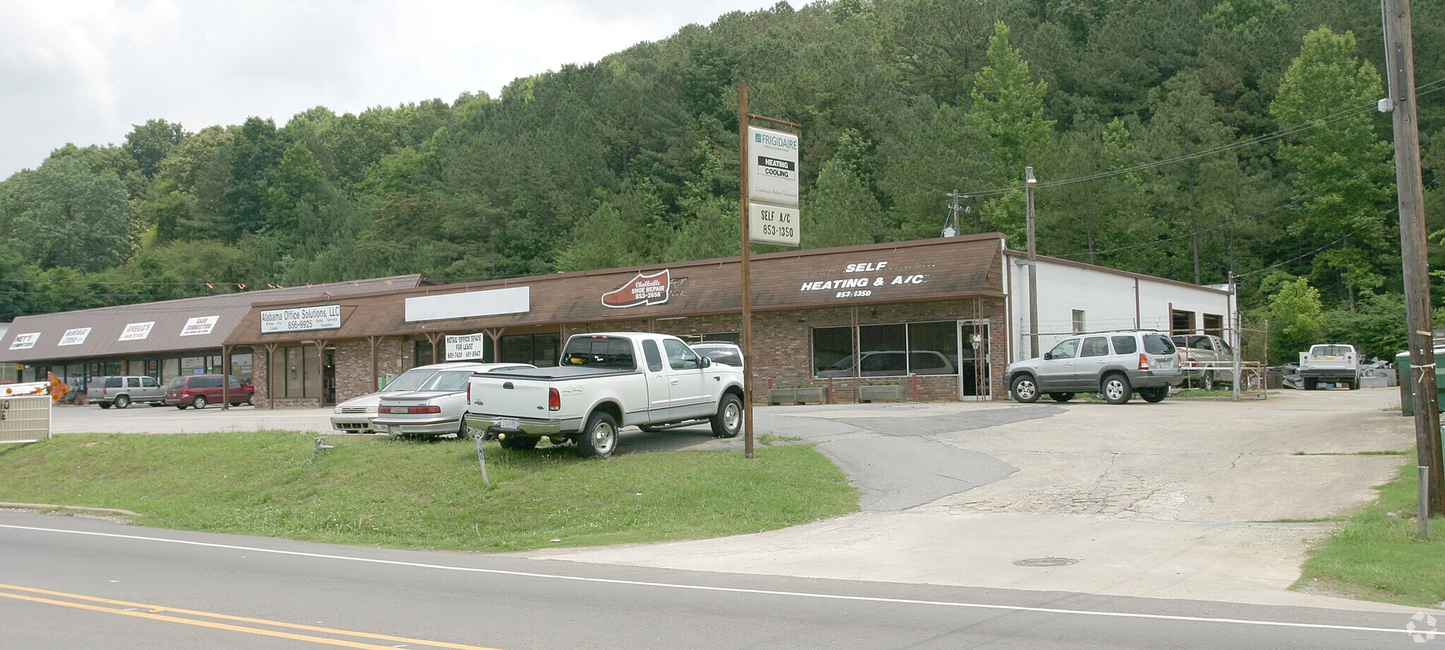 2445-2457 Old Springville Rd, Birmingham, AL for sale Primary Photo- Image 1 of 1