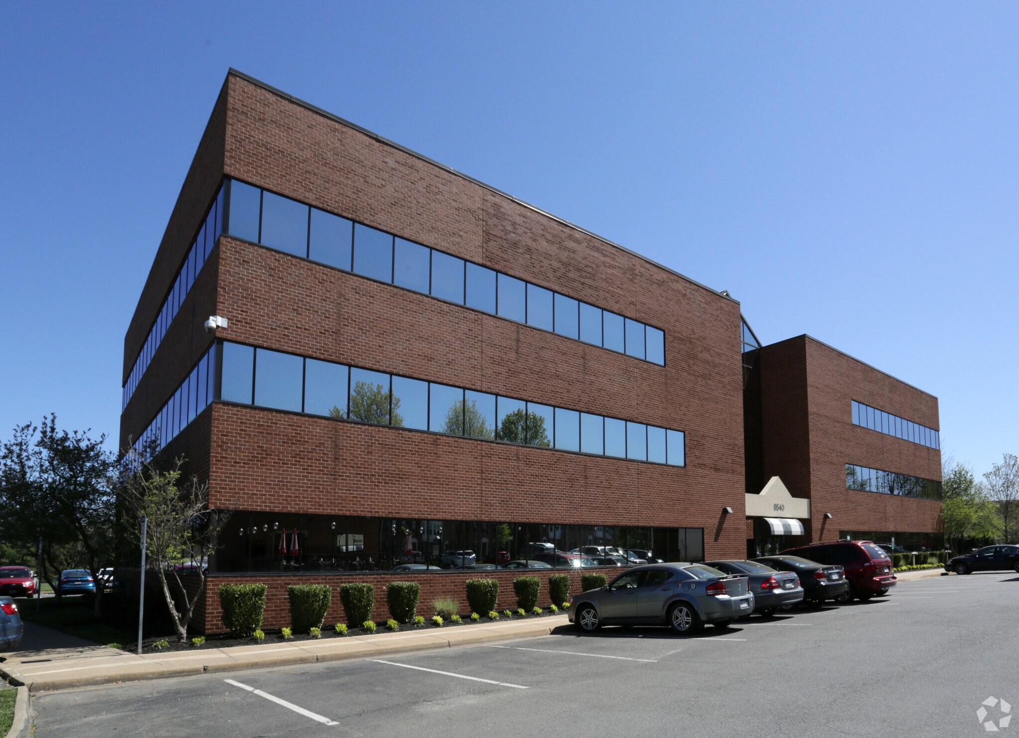 9540 Center St, Manassas, VA for sale Primary Photo- Image 1 of 1