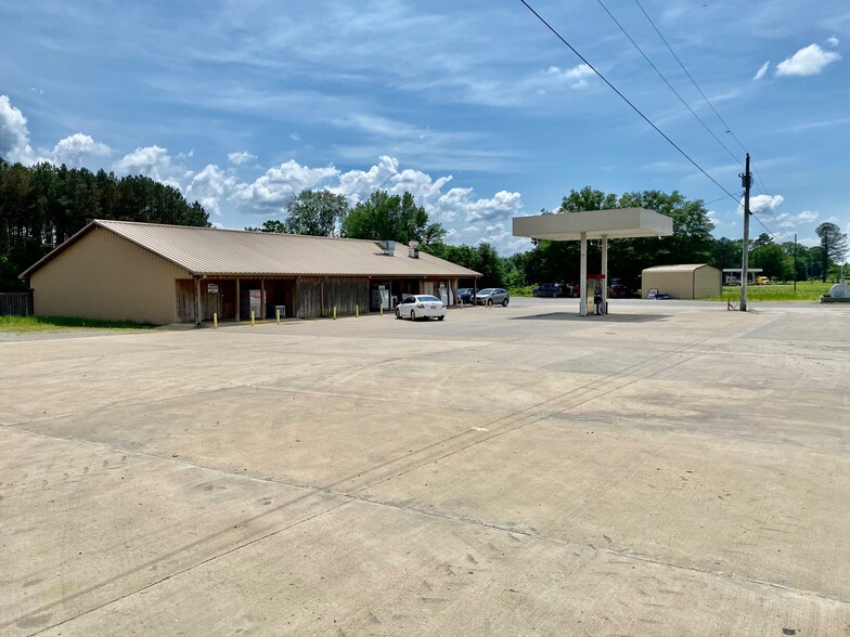 3006 Highway 330, Coffeeville, MS 38922
