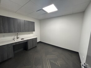 3626 N Hall St, Dallas, TX for lease Interior Photo- Image 2 of 5