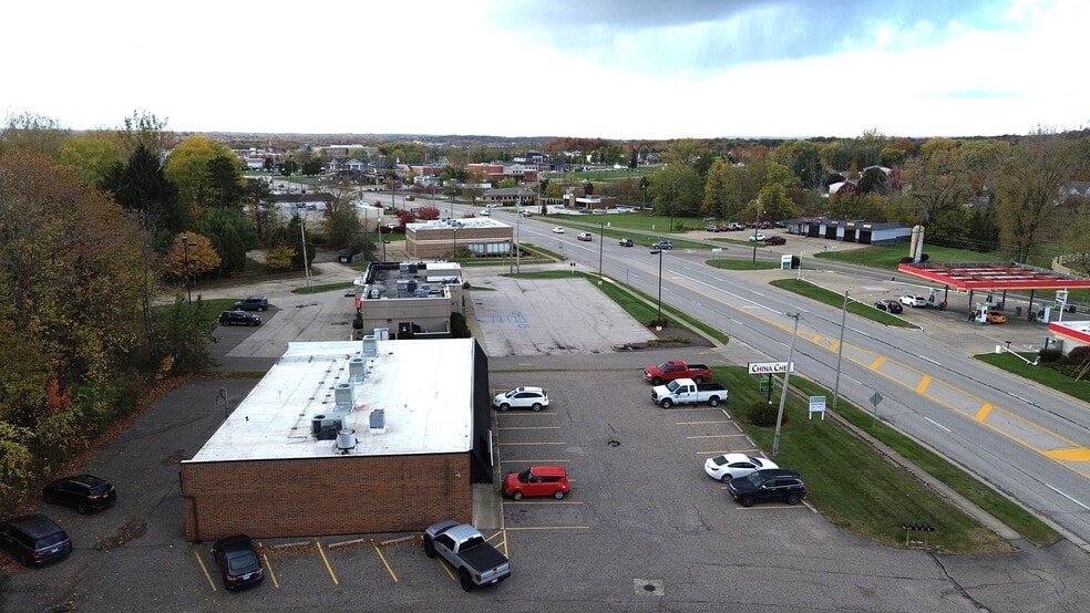 9109-9125 Oh-14, Streetsboro, OH for lease - Building Photo - Image 3 of 3