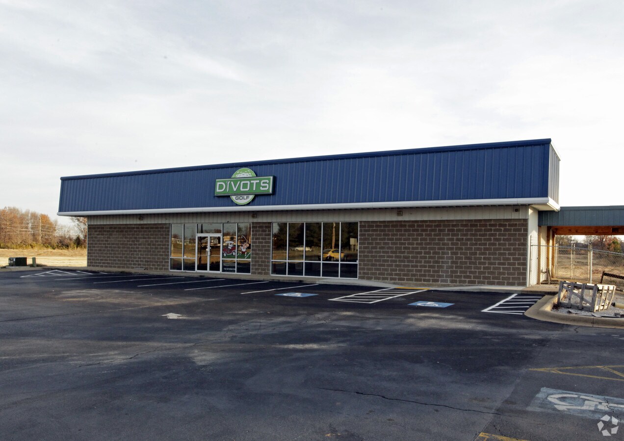 1809 E Parker Rd, Jonesboro, AR 72404