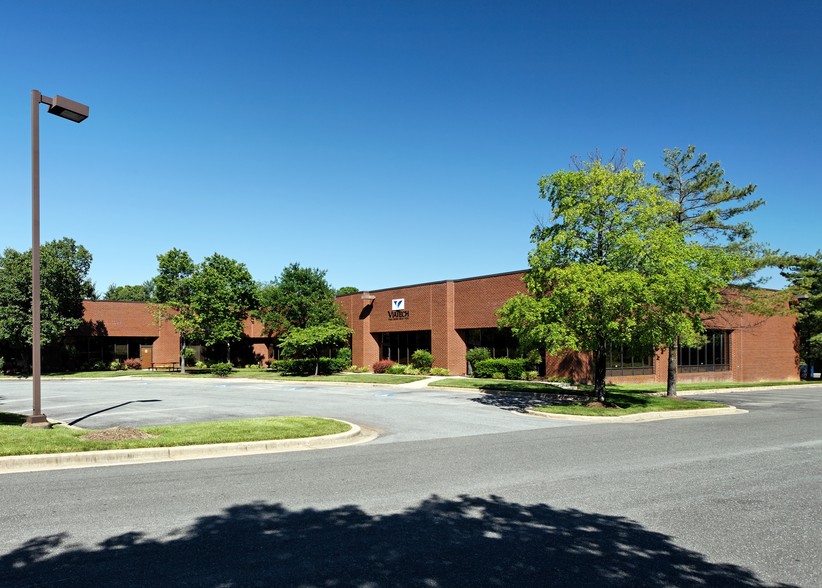 5200 Philadelphia Way, Lanham, MD for lease - Building Photo - Image 3 of 14