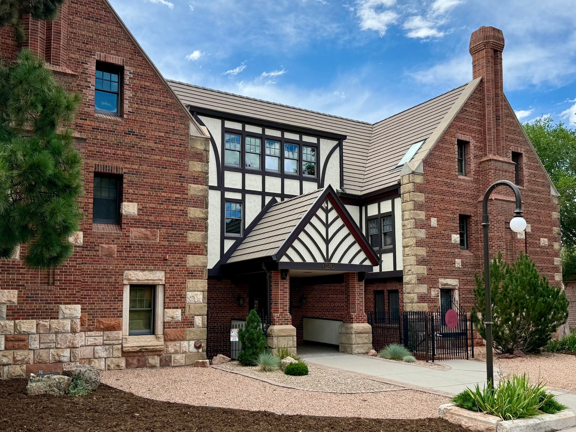 620 S Cascade Ave, Colorado Springs, CO for sale Building Photo- Image 1 of 9