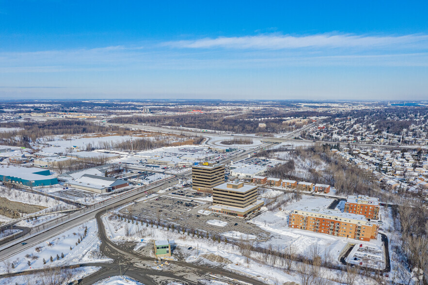 1600A Boul Saint-Martin E, Laval, QC for lease - Aerial - Image 3 of 5