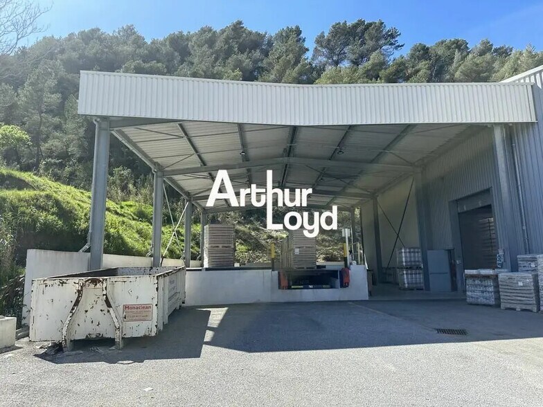 Flex in Contes for lease - Building Photo - Image 3 of 5